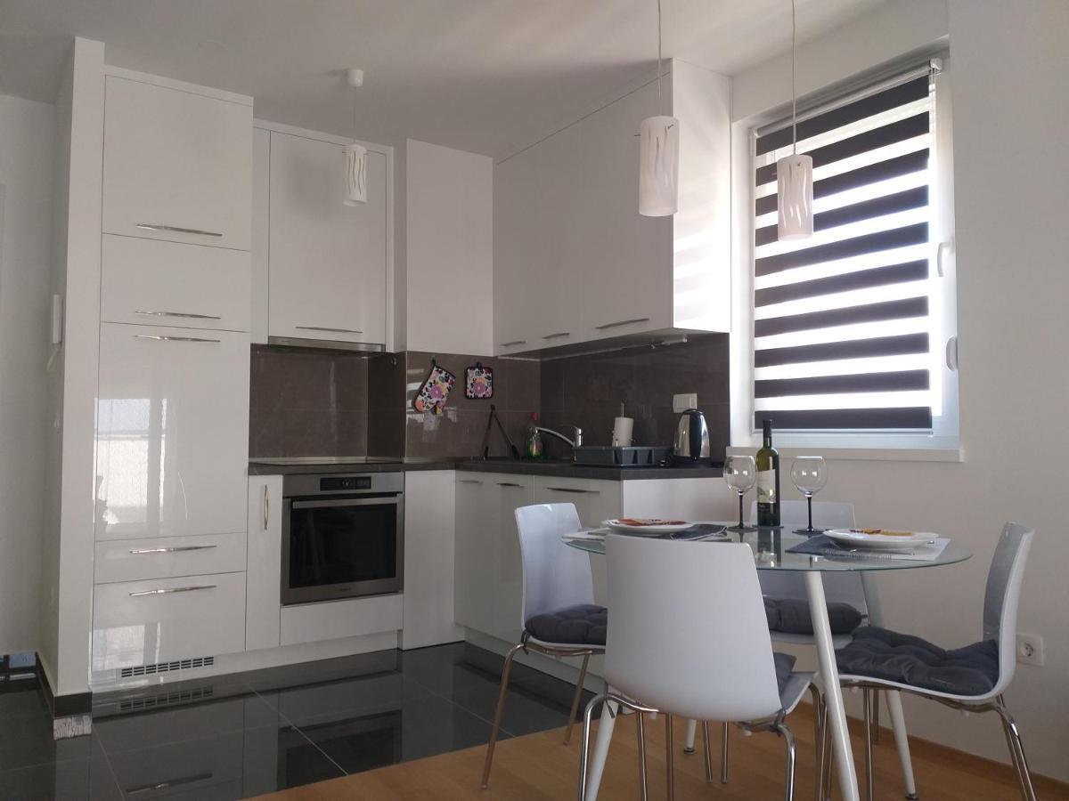 Apartment T&T Visnjik 扎达尔 外观 照片